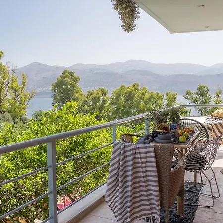 Armiriki Apartment