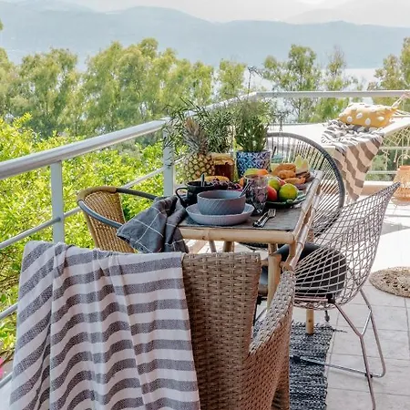 Apartament Armiriki *